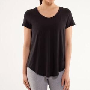 Lululemon Black Love Tee Scoop Neck Crew T-Shirt Sz S